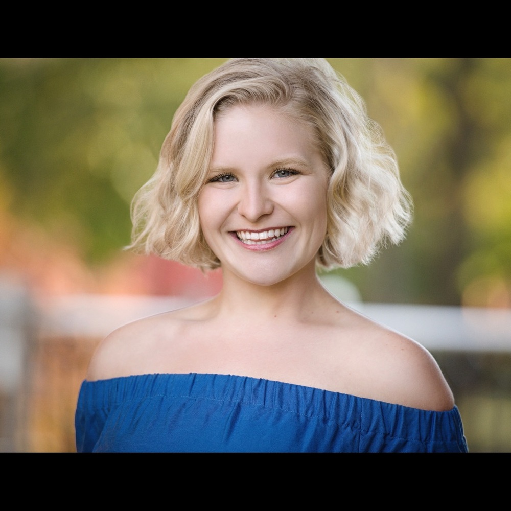 Meet your Posher, Leah mae